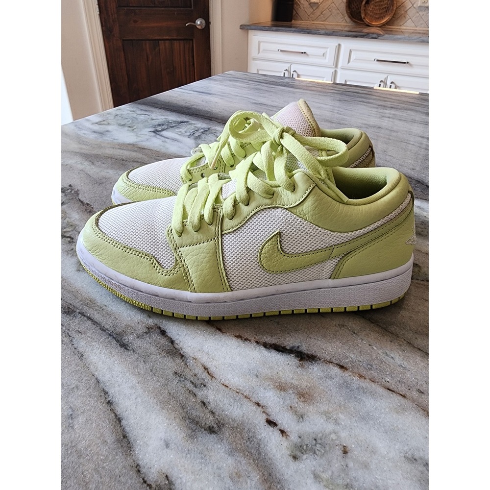 Nike Air Jordan‎ 1 Low Lime Glow White Womens Sneakers Size 8